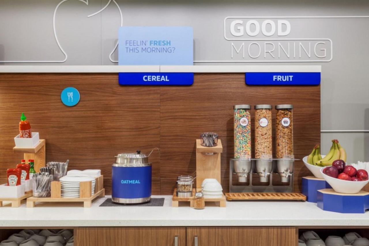 Holiday Inn Express Asheville Woodfin By Ihg Exteriér fotografie